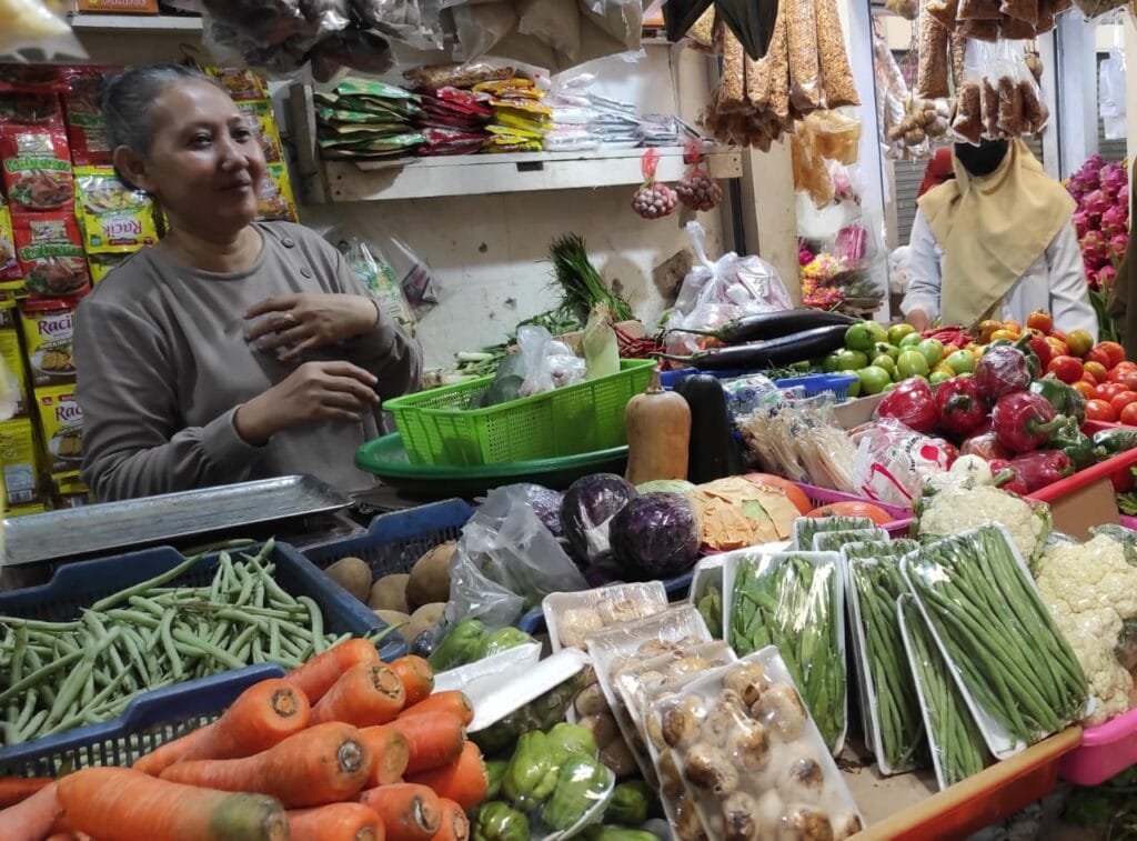 WhatsApp Image 2025 10 05 at 08.15.05 Deflasi di Balikpapan, Inflasi di PPU. Cabai, Ayam, dan Emas Jadi Sorotan PROKALTIM