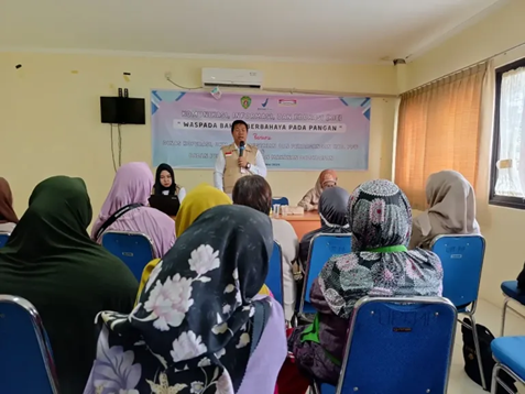 Tingkatkan Pemahaman ke Para Pedagang, Diskukmperindag Sosialisasi Keamanan Pangan