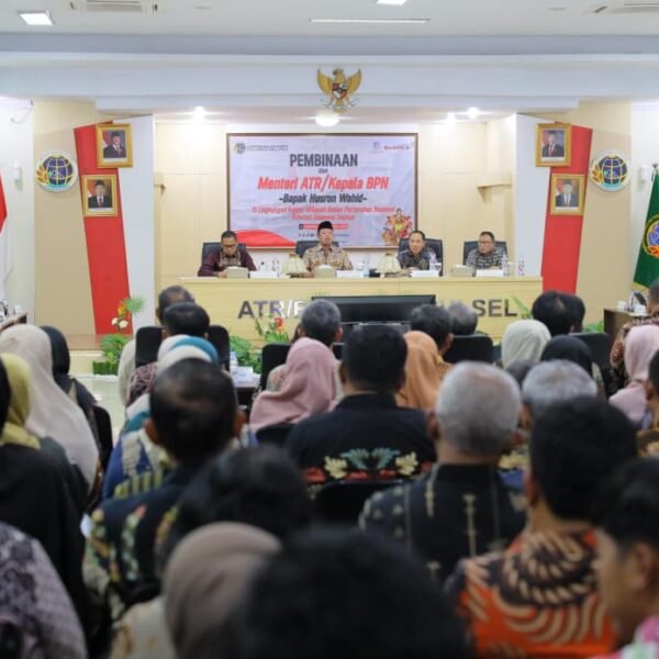 Beri Pengarahan di Kanwil BPN Provinsi Sulsel, Menteri&hellip;