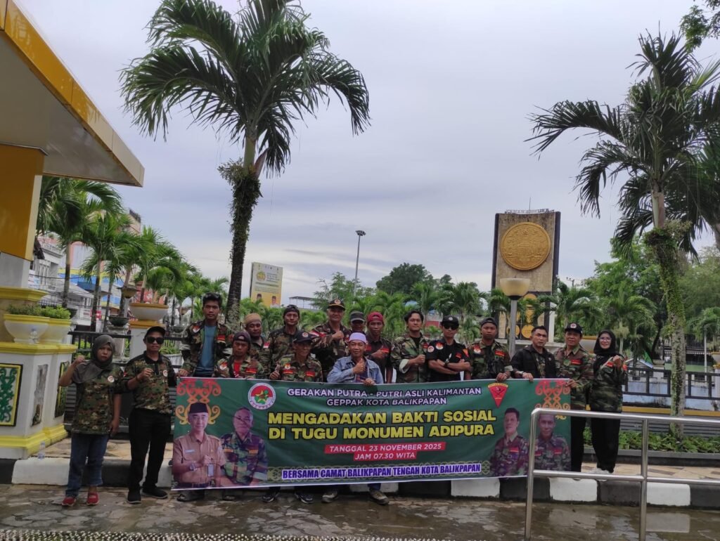 WhatsApp Image 2025 11 23 at 15.33.53 Geppak Gelar Aksi Bersih Taman Tugu Adipura, Tegaskan Komitmen Jaga Kota Beriman PROKALTIM