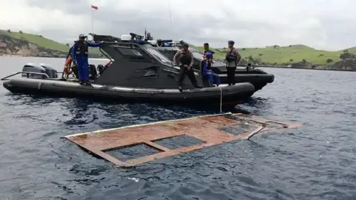 Cuaca Ekstrem Tenggelamkan 2 Kapal DPR Kecam Kemenhub Abai Peringatan BMKG Cuaca Ekstrem Tenggelamkan 2 Kapal, DPR Kecam Kemenhub Abai Peringatan BMKG PROKALTIM