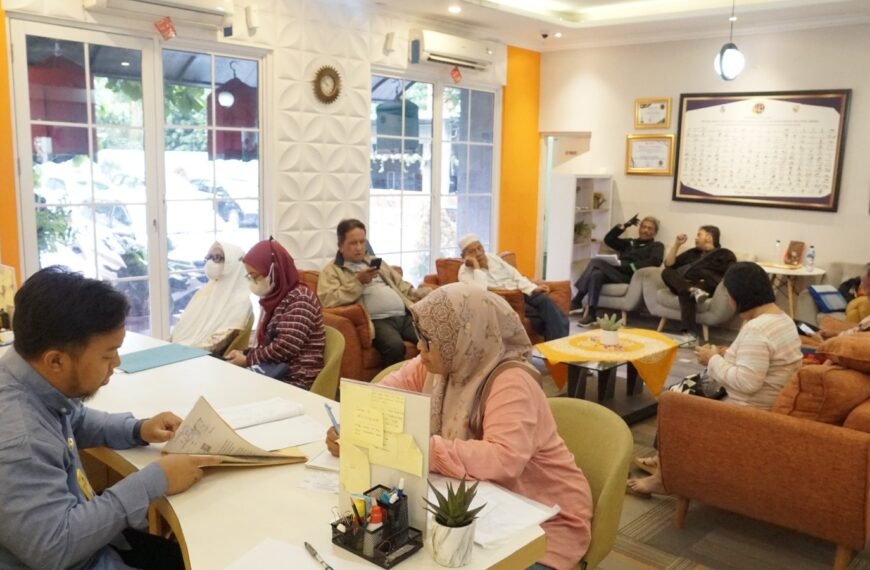 Masyarakat Manfaatkan Layanan yang Buka Saat Libur Nataru,&hellip;