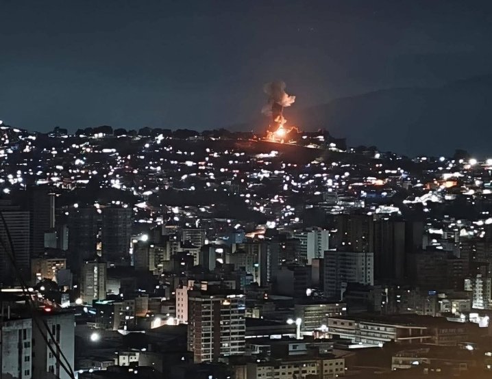 Amerika serang Caracas Tangkap Presiden Venezuela maduro BREAKING! Amerika Serikat Klaim Tangkap Presiden Venezuela Nicolás Maduro Usai Serangan Militer Besar-besaran PROKALTIM