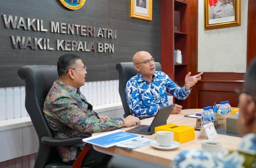 Terima Kunjungan Wamenlu, Wamen Ossy Bicarakan Hak Atas&hellip;