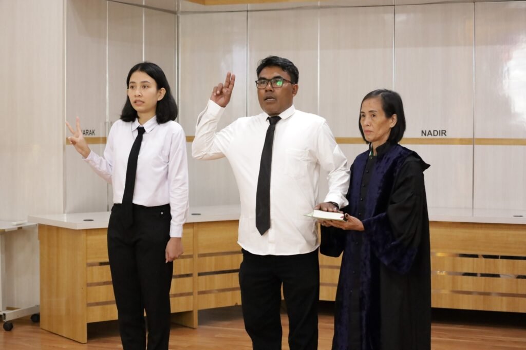 WhatsApp Image 2026 01 12 at 15.28.42 Kanwil BPN Provinsi Kaltim Lantik dan Ambil Sumpah Jabatan Surveyor Kadastral untuk Wilayah Kerja Provinsi Kaltim PROKALTIM