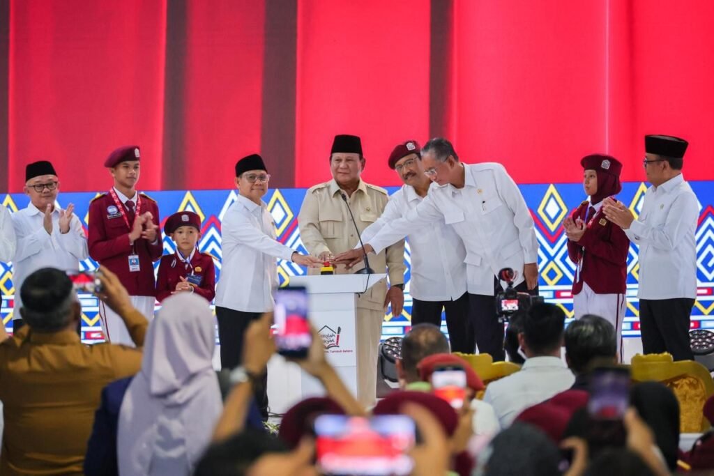 WhatsApp Image 2026 01 12 at 21.58.36 Ikuti Peluncuran 166 Sekolah Rakyat, Wamen Ossy: Setiap Anak Indonesia Berhak atas Pendidikan yang Layak PROKALTIM