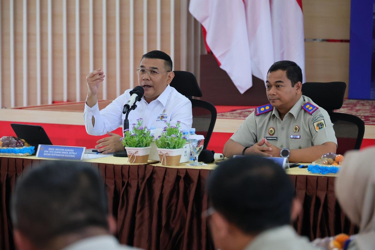WhatsApp Image 2026 01 13 at 19.08.44 Wamen Ossy Tekankan Kekompakan dan Soliditas Internal untuk Menjawab Tingginya Harapan Masyarakat terhadap Pelayanan Pertanahan PROKALTIM