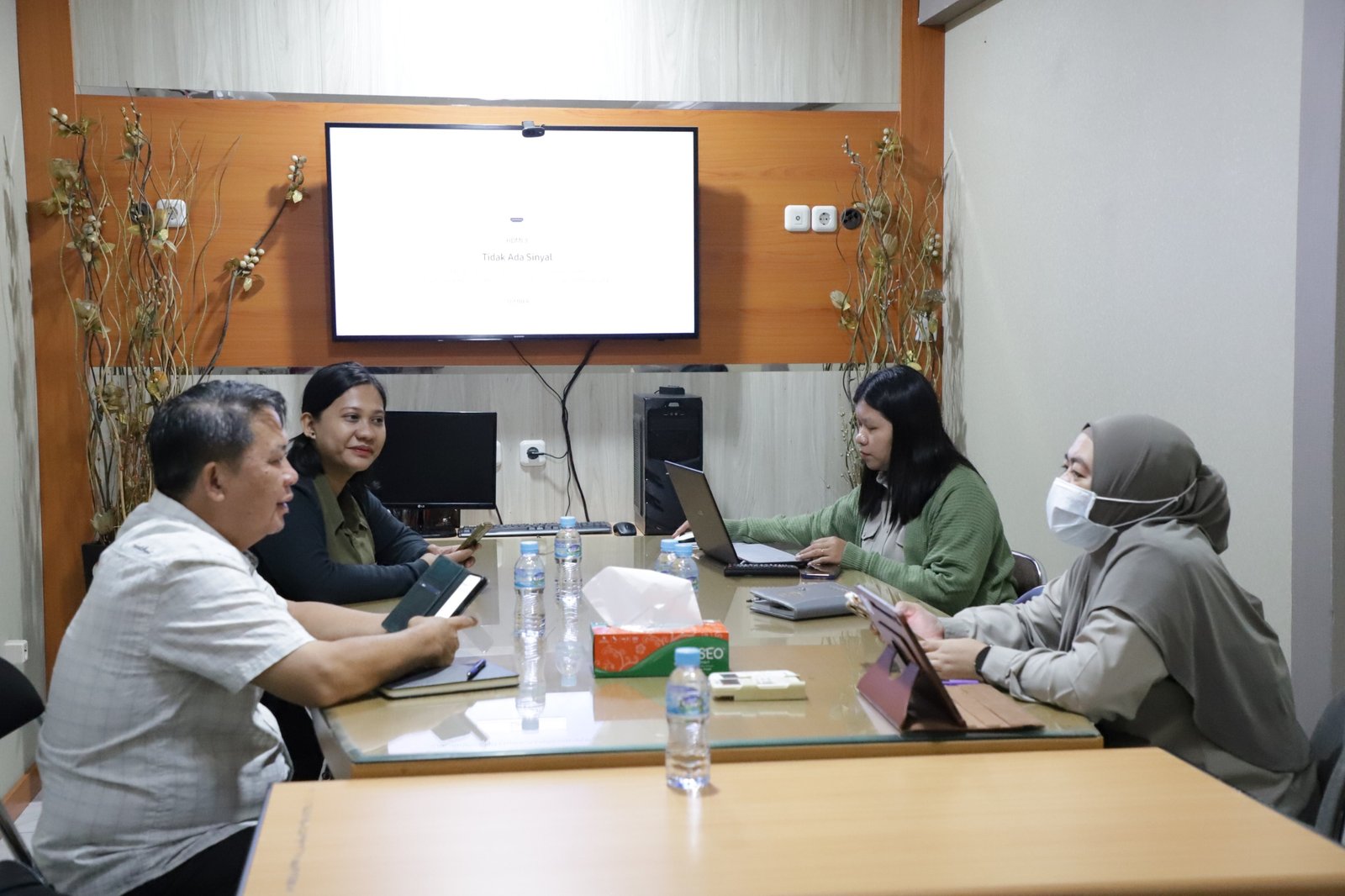 WhatsApp Image 2026 01 15 at 08.50.13 Kanwil BPN Provinsi Kaltim Terima Audiensi Dinas PUPR Kabupaten Mahakam Ulu Terkait Pengadaan Tanah PROKALTIM