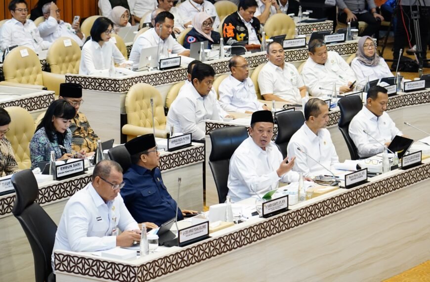 Bahas Penyelesaian Permasalahan Tanah dalam Kawasan Hutan Bersama&hellip;