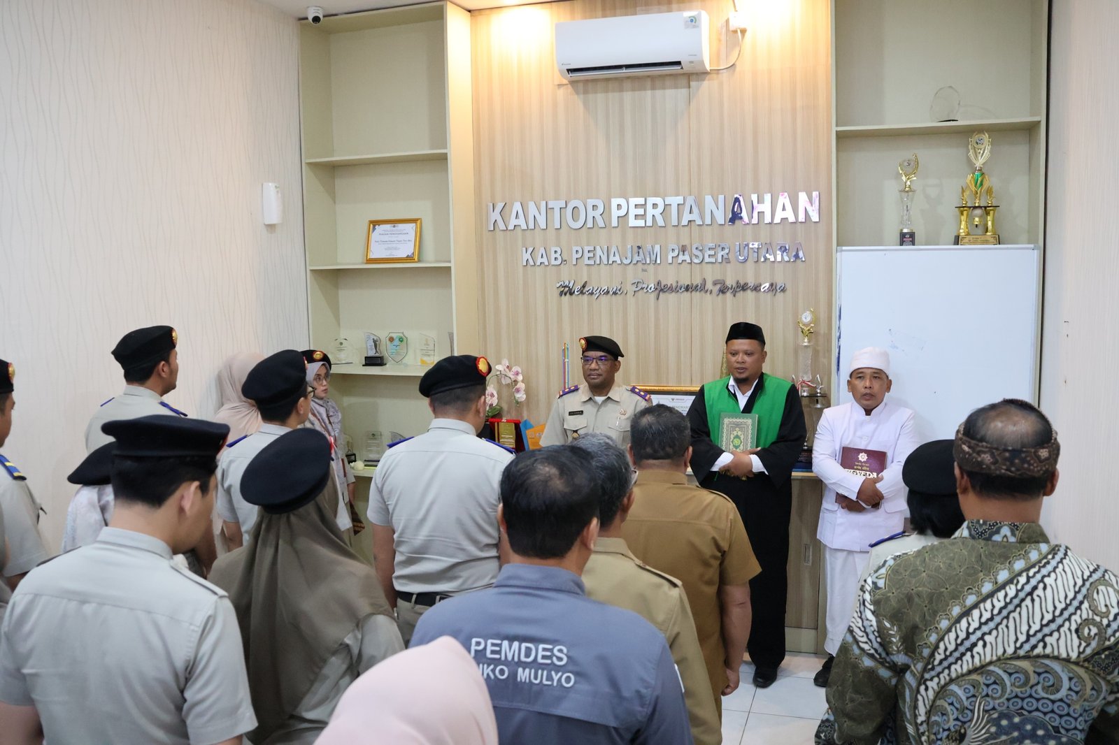 WhatsApp Image 2026 01 27 at 12.11.13 PTSL jadi fokus, panitia ajudikasi resmi dilantik di Penajam PROKALTIM