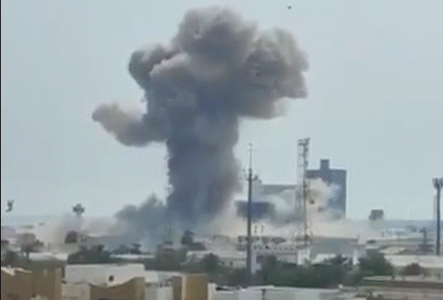 IRAN SERANG PANGKALAN MILITER AMERIKA Iran Luncurkan Serangan ke Pangkalan Militer AS di Bahrain, Video Ledakan Viral PROKALTIM