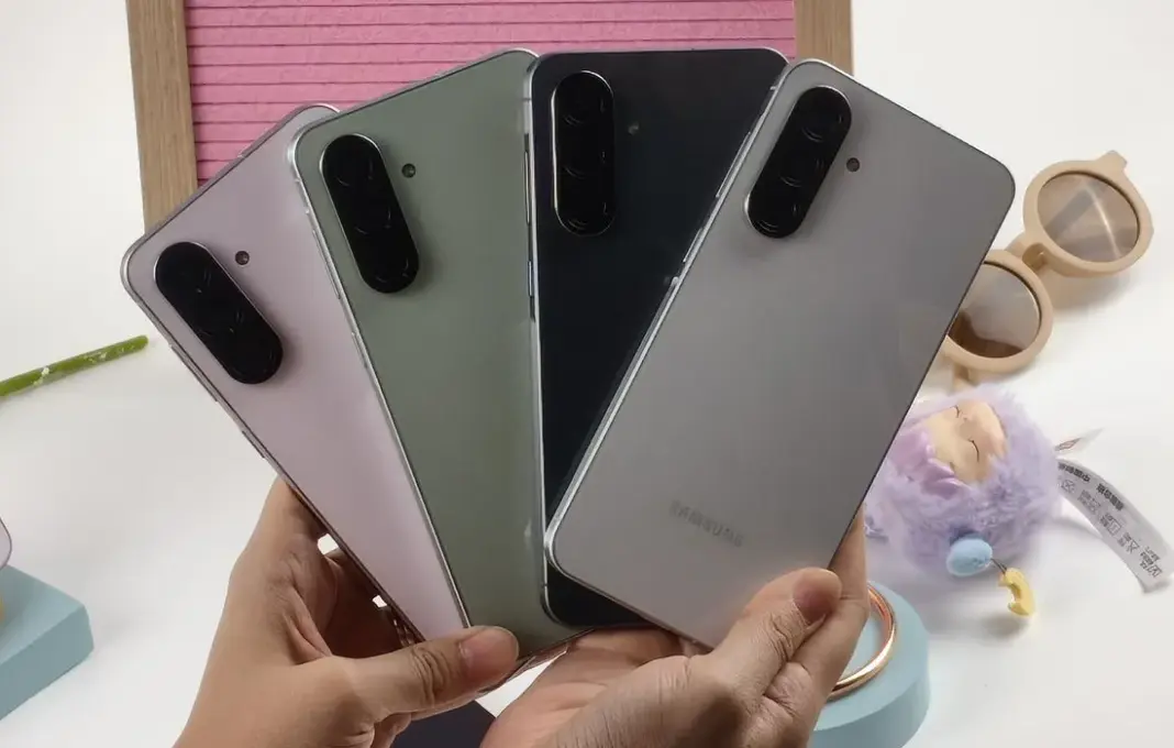 Samsung Galaxy A37 dan A57 Diprediksi Debut Maret 2026 Usai Muncul di Sertifikasi PROKALTIM 1 Kapan Rilis Samsung Galaxy A37 dan A57 Bocoran Sertifikasi Indikasikan Debut Maret 2026 Samsung Galaxy A37 dan A57 Diprediksi Debut Maret 2026 Usai Muncul di Sertifikasi PROKALTIM