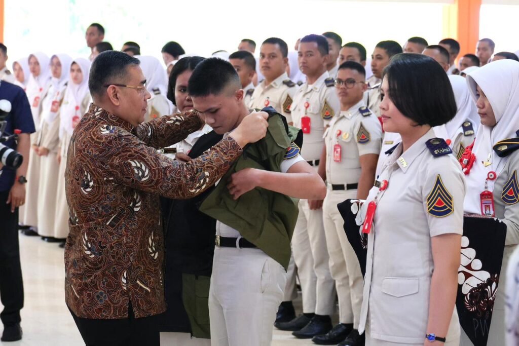 WhatsApp Image 2026 02 09 at 17.00.58 Lepas 619 Taruna/i STPN untuk KKN Pertanahan, Wamen Ossy Sampaikan 3 Pesan Pedoman Kerja Lapangan PROKALTIM