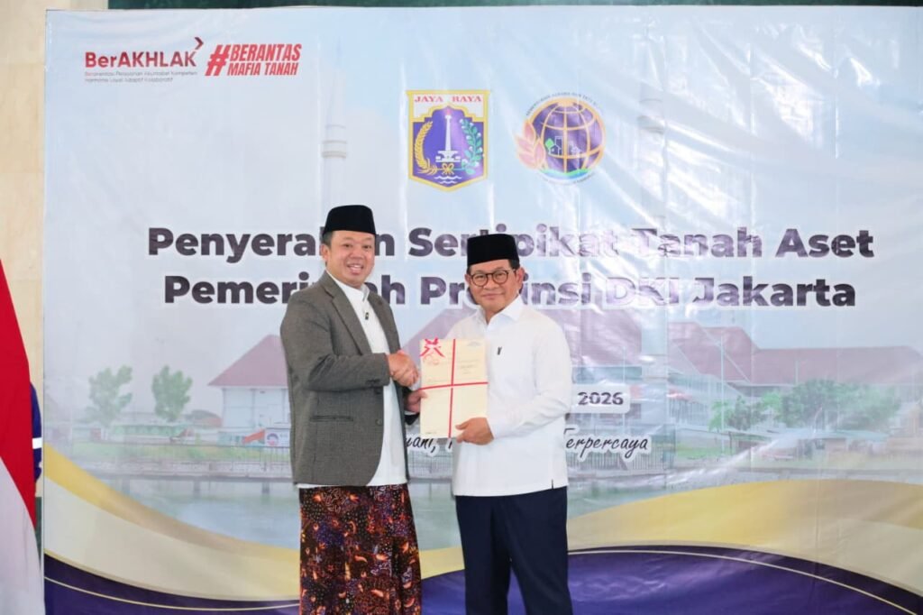 WhatsApp Image 2026 02 13 at 16.50.51 Serahkan 3.922 Sertipikat Aset Pemprov DKI Jakarta, Menteri Nusron: Selamatkan Aset Negara Senilai Rp102 Triliun PROKALTIM