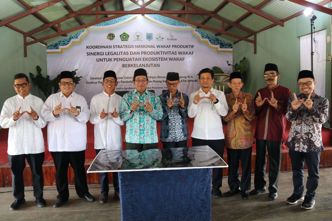 Penguatan Legalitas Aset Wakaf, Kepala Kantor Pertanahan Paser Hadiri Koordinasi Strategis di TSA Trubus Iman PROKALTIM 1 WhatsApp Image 2026 02 28 at 12.12.12 Penguatan Legalitas Aset Wakaf, Kepala Kantor Pertanahan Paser Hadiri Koordinasi Strategis di TSA Trubus Iman PROKALTIM