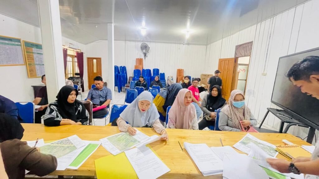 WhatsApp Image 2026 03 03 at 13.32.05 Percepat Legalitas Aset Masyarakat, Kantah Paser Laksanakan Pengumpulan dan Pengecekan Formulir PTSL Tepian Batang PROKALTIM
