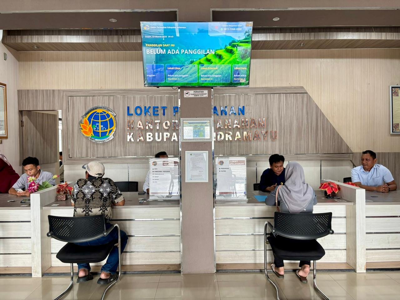WhatsApp Image 2026 03 23 at 21.07.48 Pelayanan Tetap Buka saat Libur Lebaran, Kantah Kabupaten Indramayu Bantu Pemudik Urus Pertanahan PROKALTIM