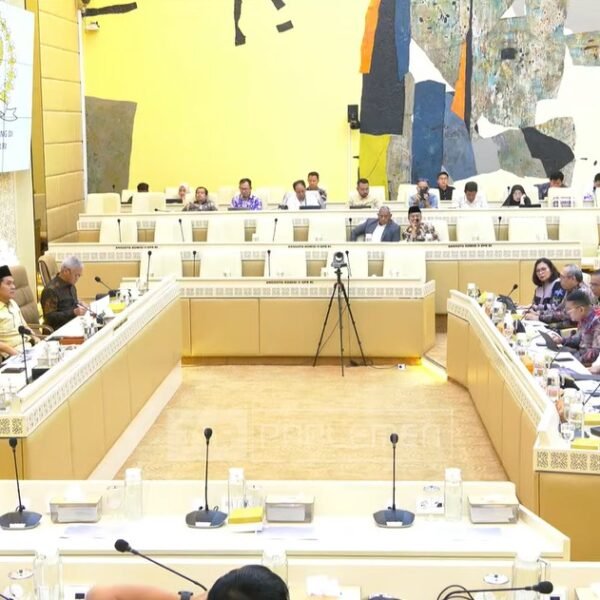Kakanwil BPN Provinsi Kaltim Ikuti Rapat Dengar Pendapat&hellip;