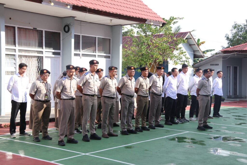 WhatsApp Image 2026 04 08 at 15.50.36 Apel Pagi Kantor Pertanahan Paser: Perkuat Disiplin dan Percepatan Layanan Pengukuran PROKALTIM