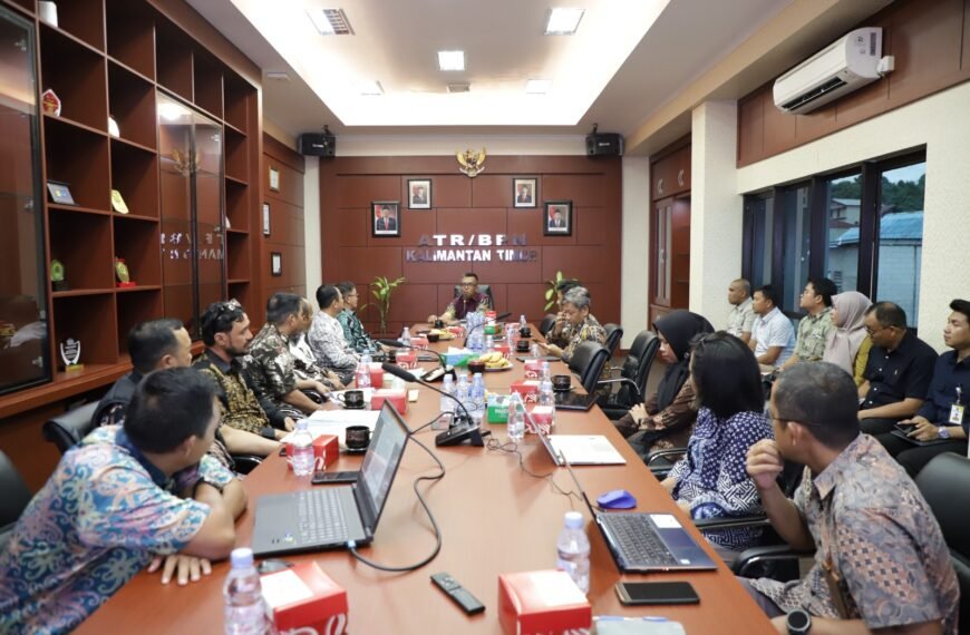 Kanwil BPN Provinsi Kaltim Gelar Rapat&hellip;
