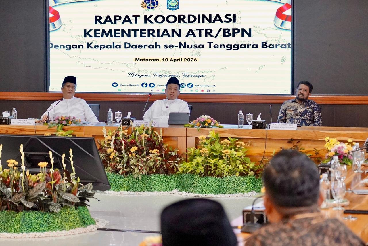 Rakor Bersama Pemda NTB, Menteri Nusron Sebut Integrasi Data Tanah dan Pajak Bisa Dongkrak PAD hingga 300% PROKALTIM 1 WhatsApp Image 2026 04 11 at 17.16.07 Rakor Bersama Pemda NTB, Menteri Nusron Sebut Integrasi Data Tanah dan Pajak Bisa Dongkrak PAD hingga 300% PROKALTIM