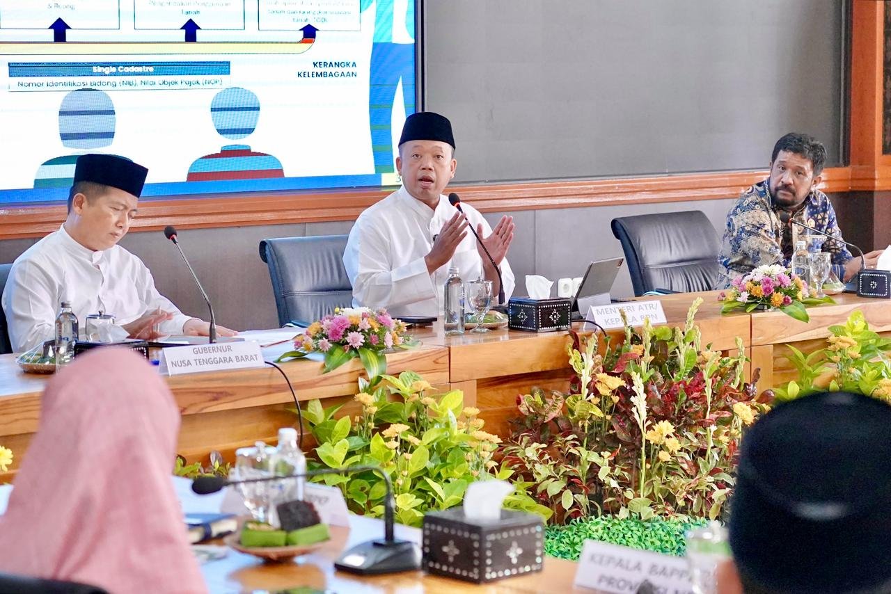 WhatsApp Image 2026 04 11 at 21.13.15 Hindari Potensi Konflik, Menteri Nusron Imbau Kepala Daerah dan Masyarakat Se-NTB Gotong Royong Mutakhirkan Data Pertanahan PROKALTIM