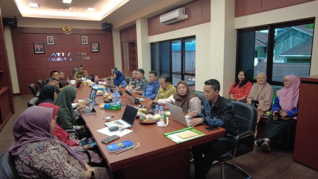 WhatsApp Image 2026 04 24 at 09.31.17 Kanwil BPN Provinsi Kaltim Gelar Rapat Monitoring dan Evaluasi Tindak Lanjut Hasil Rapat Pimpinan PROKALTIM