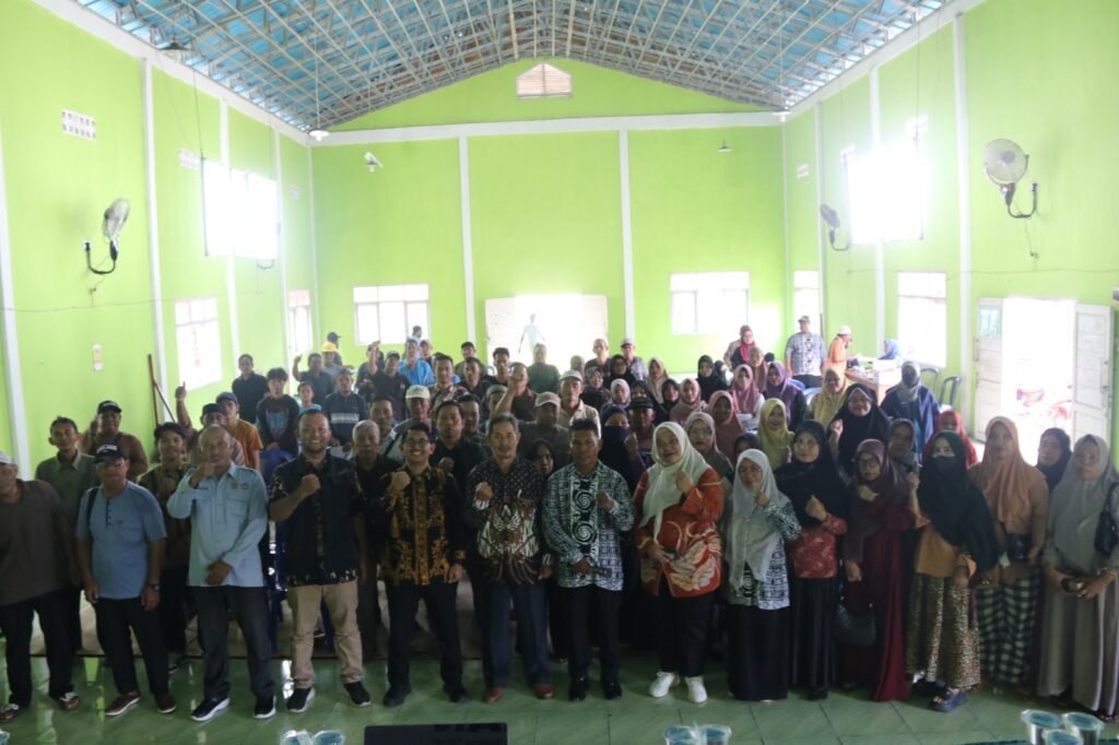 PTSL ILASPP 2026 Resmi Disosialisasikan di Desa Lombok, Warga Antusias Ikuti Penyuluhan PROKALTIM 1 WhatsApp Image 2026 05 18 at 10.48.22 PTSL ILASPP 2026 Resmi Disosialisasikan di Desa Lombok, Warga Antusias Ikuti Penyuluhan PROKALTIM