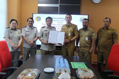 WhatsApp Image 2026 05 20 at 16.00.04 Kantor Pertanahan Kabupaten Paser dan Disperkimtan Kabupaten Paser Tandatangani Perjanjian Kerja Sama Percepatan Sertifikasi Tanah PROKALTIM
