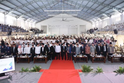 Serahkan Lebih dari 1.000 Sertipikat Tanah Wakaf dalam ICOP 2026, Menteri Nusron Minta Penerima Jadi Pionir Percepatan PROKALTIM 3 WhatsApp Image 2026 06 06 at 19.16.32 Serahkan Lebih dari 1.000 Sertipikat Tanah Wakaf dalam ICOP 2026, Menteri Nusron Minta Penerima Jadi Pionir Percepatan PROKALTIM