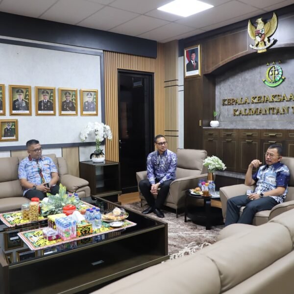 Perkuat Sinergi Penegakan Hukum Pertanahan, Kakanwil BPN Provinsi&hellip;