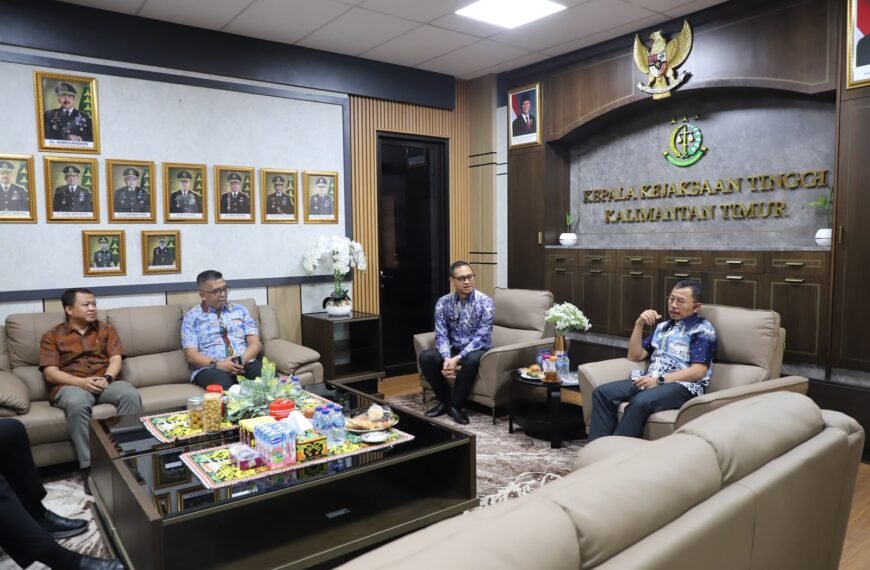 Perkuat Sinergi Penegakan Hukum Pertanahan, Kakanwil&hellip;