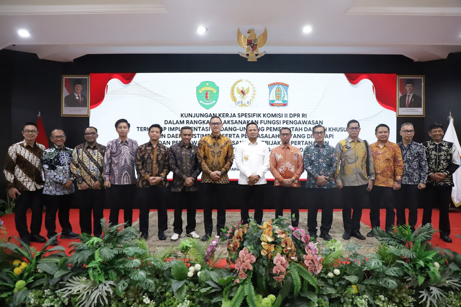 Kepala Kantor Pertanahan Kabupaten Paser Mendampingi Kepala Kantor Wilayah BPN Provinsi Kalimantan Timur dalam Kunjungan Kerja Spesifik Komisi II DPR RI di Balikpapan PROKALTIM 1 WhatsApp Image 2026 06 18 at 14.49.09 Kepala Kantor Pertanahan Kabupaten Paser Mendampingi Kepala Kantor Wilayah BPN Provinsi Kalimantan Timur dalam Kunjungan Kerja Spesifik Komisi II DPR RI di Balikpapan PROKALTIM
