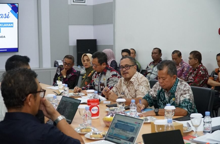 Kanwil BPN Provinsi Kaltim Hadiri Rapat&hellip;