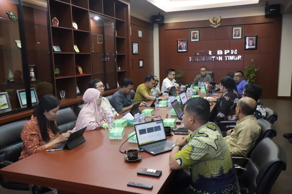 WhatsApp Image 2026 06 19 at 16.09.28 Perkuat Kualitas Layanan, Kanwil BPN Provinsi Kaltim Gelar Monev Kinerja Kantah PPU PROKALTIM