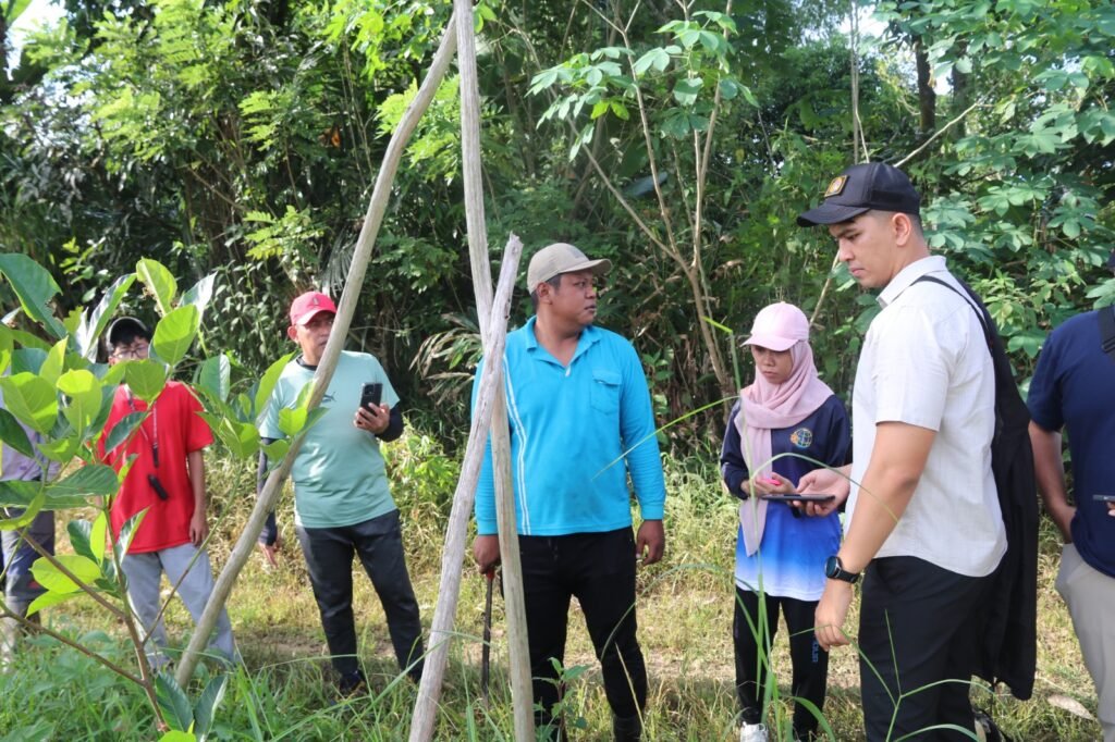 WhatsApp Image 2026 06 24 at 09.53.51 1 Kantah Paser Laksanakan Pemeriksaan Lapang PTSL 2026 di Desa Tapis PROKALTIM