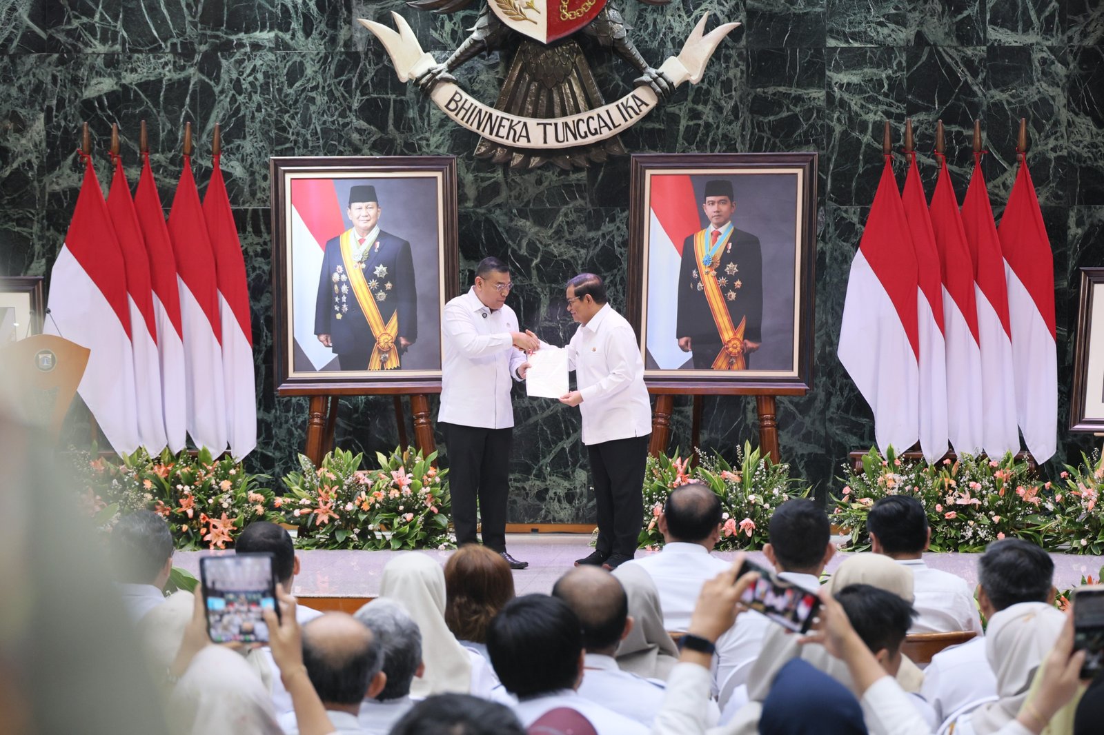 WhatsApp Image 2026 06 25 at 17.07.36 Serahkan 499 Sertipikat Hak Pakai, Kementerian ATR/BPN Amankan Rp124 Triliun Aset Pemprov DKI Jakarta Sepanjang 2026 PROKALTIM