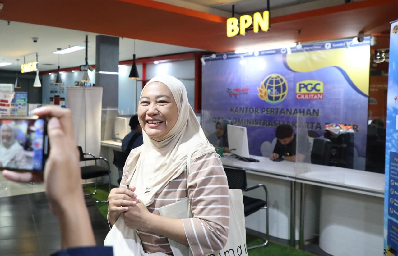 Awalnya Ragu, Ini Cerita Warga Jakarta yang Akhirnya Urus Sertipikat Tanah Tanpa Calo PROKALTIM 1 WhatsApp Image 2026 06 29 at 11.42.21 Awalnya Ragu, Ini Cerita Warga Jakarta yang Akhirnya Urus Sertipikat Tanah Tanpa Calo PROKALTIM