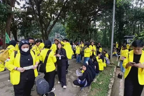Demo BEM UI Kepung DPR Hari Ini, Soroti Pemborosan APBN dan Desak Evaluasi MBG PROKALTIM 9 demo bem ui