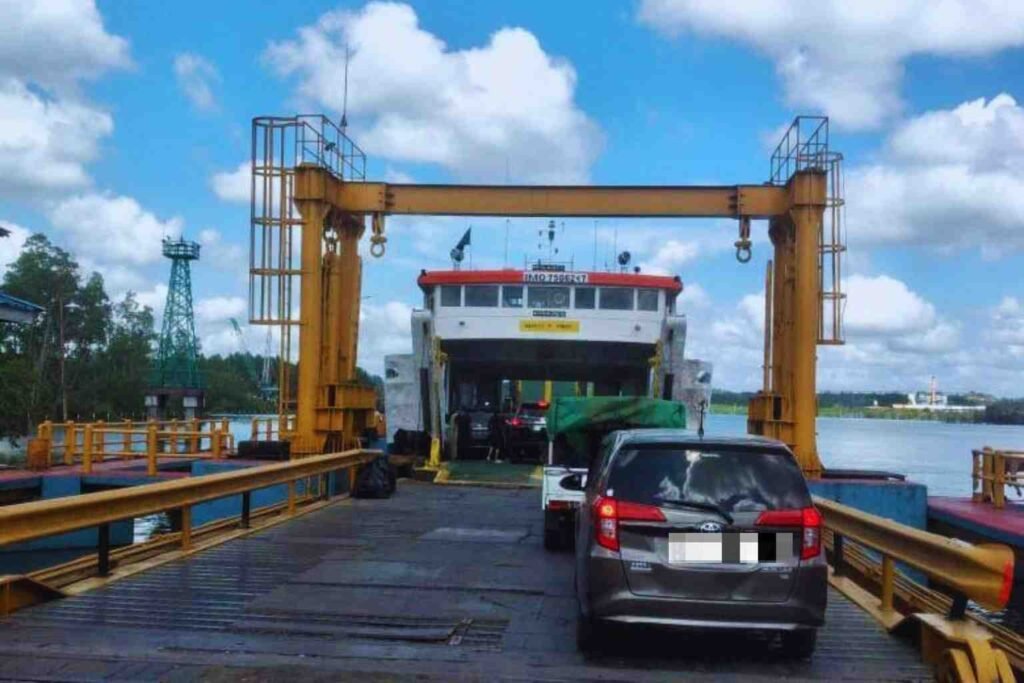 Dermaga 2 Ditutup 10 Hari, Pengguna Feri Penajam Diminta Siap Antre PROKALTIM 2 pelaabuhan feri penajam ditutup 1 Dermaga 2 Ditutup 10 Hari, Pengguna Feri Penajam Diminta Siap Antre PROKALTIM
