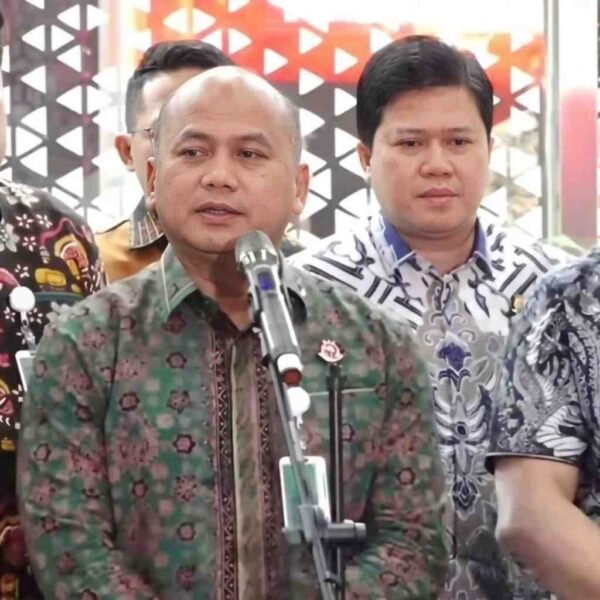tersangka motor listrik MBG