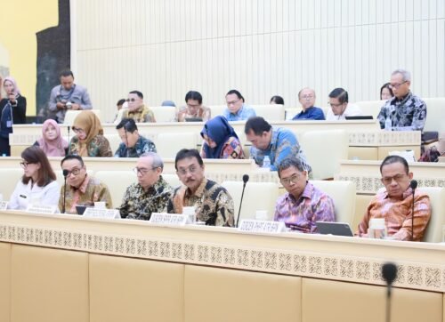 WhatsApp Image 2026 07 01 at 20.04.56 RDP dengan Komisi II DPR RI, Sekjen ATR/BPN Laporkan Capaian Pelaksanaan Tujuh Layanan Prioritas PROKALTIM