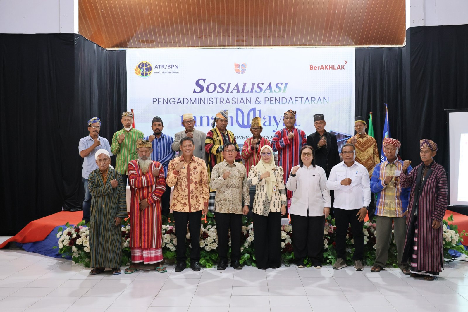 Sosialisasi Pengadministrasian dan Pendaftaran Tanah Ulayat, Bekali Masyarakat Hukum Adat Buton Selatan Soal Tahapan Sertipikasi PROKALTIM 1 WhatsApp Image 2026 07 02 at 20.28.56 Sosialisasi Pengadministrasian dan Pendaftaran Tanah Ulayat, Bekali Masyarakat Hukum Adat Buton Selatan Soal Tahapan Sertipikasi PROKALTIM