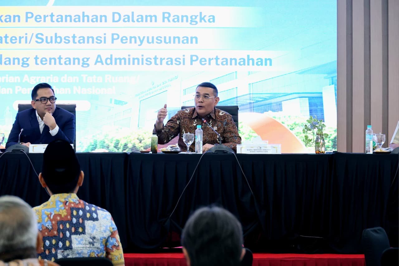 FGD Bersama Komisi II DPR RI, Wamen Ossy: RUU Administrasi Pertanahan untuk Wujudkan Sistem Pertanahan yang Lebih Baik PROKALTIM 1 WhatsApp Image 2026 07 07 at 04.16.20 FGD Bersama Komisi II DPR RI, Wamen Ossy: RUU Administrasi Pertanahan untuk Wujudkan Sistem Pertanahan yang Lebih Baik PROKALTIM