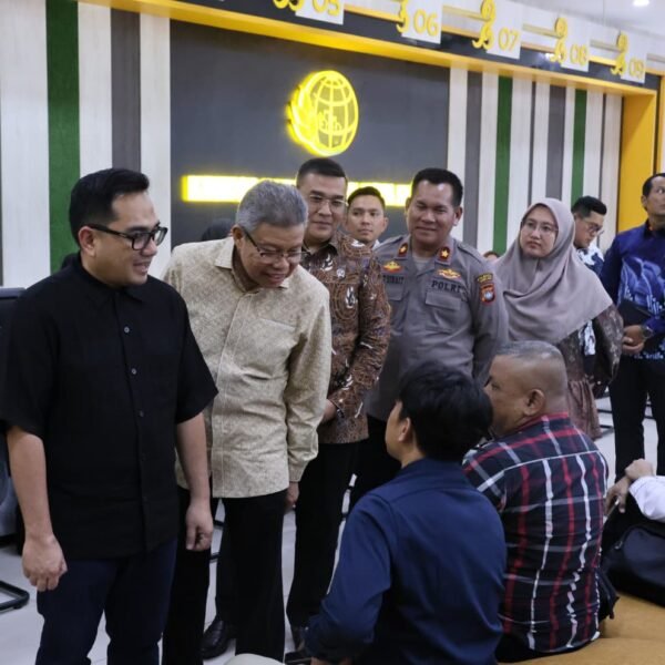 Tinjau Kantah Kota Batam Bersama Komisi II DPR&hellip;