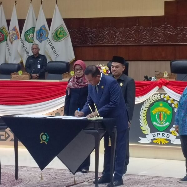 Kanwil BPN Provinsi Kaltim Hadiri Rapat Paripurna ke-18&hellip;