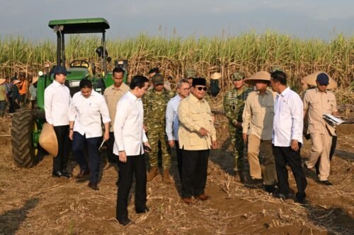 Dampingi Presiden Prabowo Panen Raya di Malang, Menteri Nusron: Ketahanan Pangan Butuh Kepastian Hukum Tanah PROKALTIM 2 WhatsApp Image 2026 07 18 at 05.50.54 Dampingi Presiden Prabowo Panen Raya di Malang, Menteri Nusron: Ketahanan Pangan Butuh Kepastian Hukum Tanah PROKALTIM