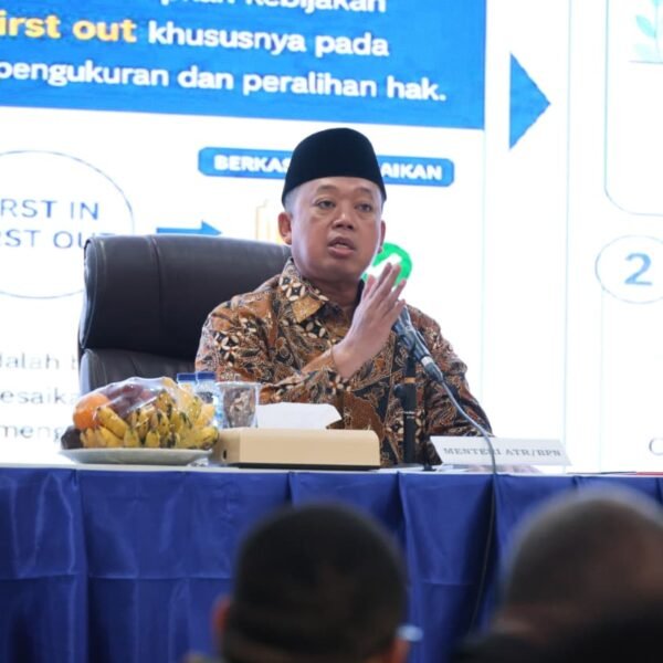 Kumpulkan Jajaran di Jatim, Menteri Nusron: Masuki Periode&hellip;