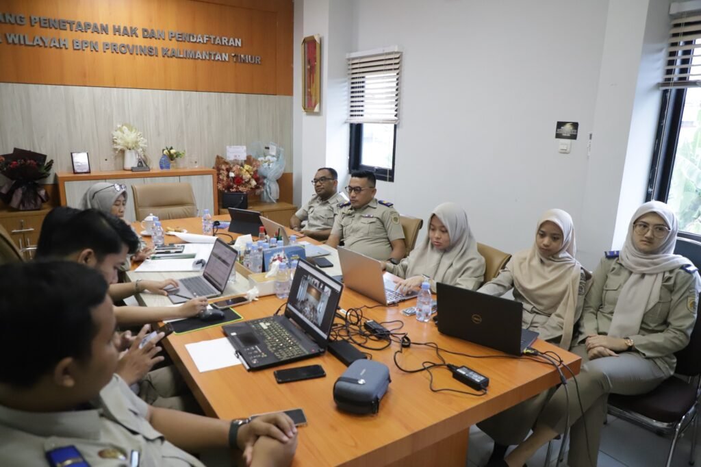 Kanwil BPN Provinsi Kaltim Sinkronkan Persiapan Penyerahan Sertipikat MBR dengan Kantor Pertanahan se-Kaltim PROKALTIM 1 WhatsApp Image 2026 07 21 at 16.40.42 Kanwil BPN Provinsi Kaltim Sinkronkan Persiapan Penyerahan Sertipikat MBR dengan Kantor Pertanahan se-Kaltim PROKALTIM