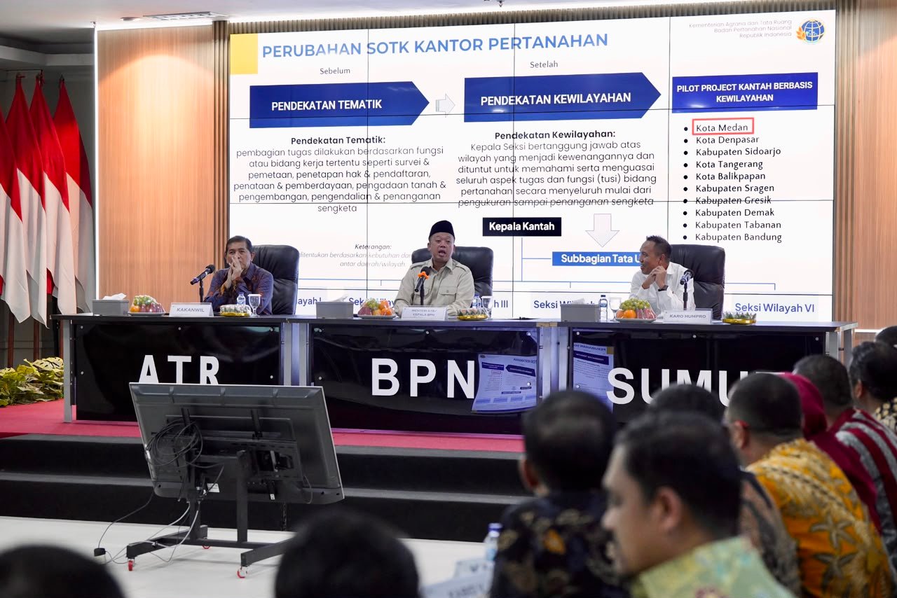 Pengarahan di Kanwil BPN Provinsi Sumatera Utara, Menteri Nusron Minta Jajaran Utamakan Kemudahan Layanan bagi Masyarakat PROKALTIM 1 WhatsApp Image 2026 07 23 at 10.24.34 Pengarahan di Kanwil BPN Provinsi Sumatera Utara, Menteri Nusron Minta Jajaran Utamakan Kemudahan Layanan bagi Masyarakat PROKALTIM